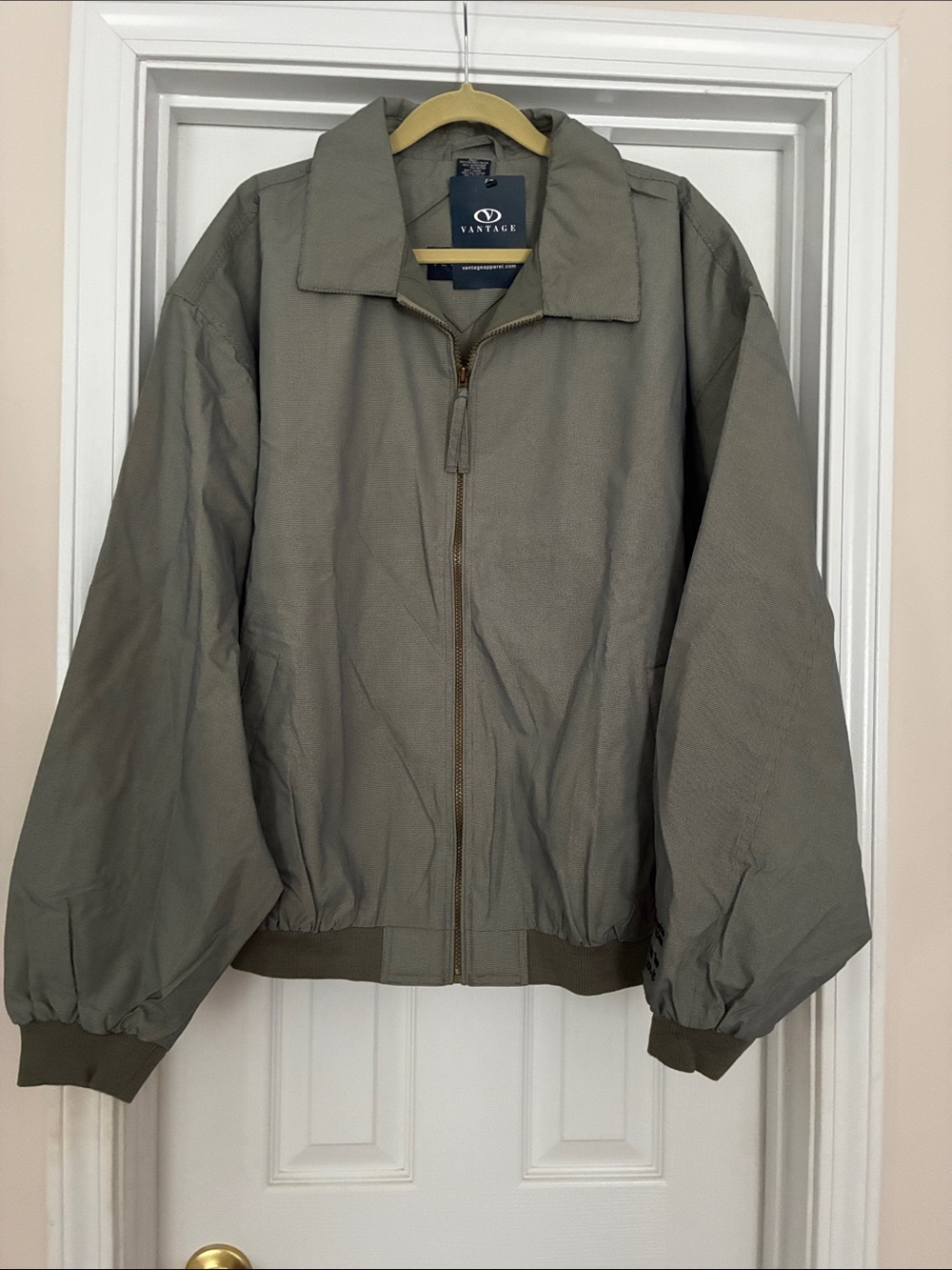 Vantage Men's 2XL Classic Golf Tour Bomber Jacket - Zip Front